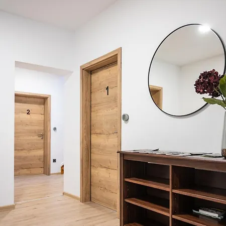 Apartmaji Mise * Mezica
