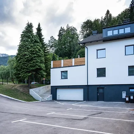 Apartmaji Mise * Mezica